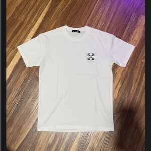 Off-White Classic White Tee with Iconic Arrow Design
